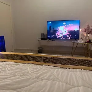 شقة أستديو هادي وراقي, الرياض